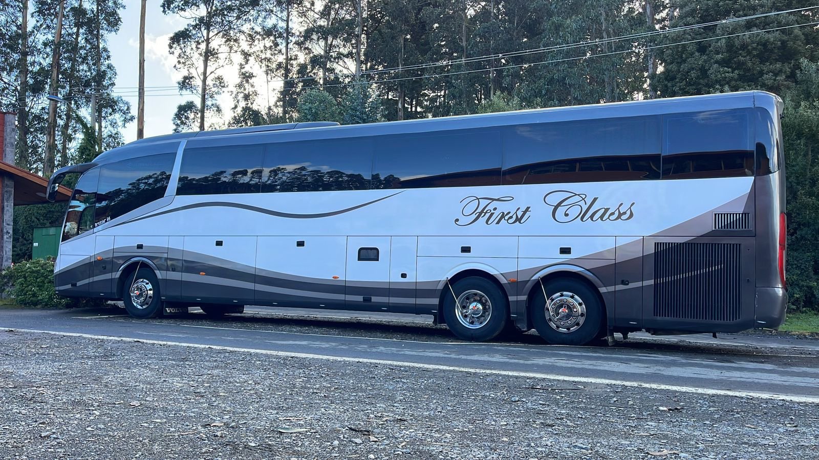 Bus Volvo First Class